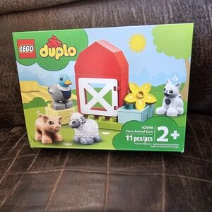 Farm Animal Care Playset - Red Barn & Animal Figures
